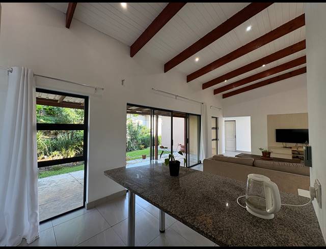 3 BEDROOM FREESTANDING FOR SALE IN PALM LAKES ESTATE